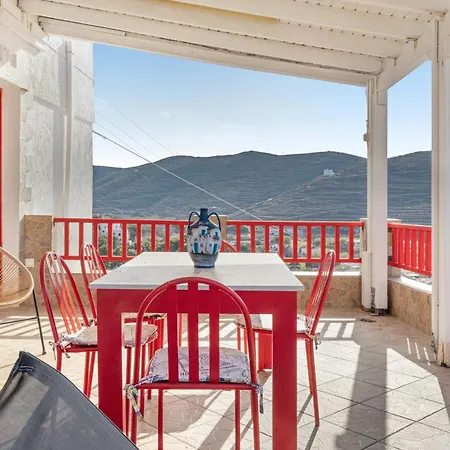 Christina 2 Kythnos וילה